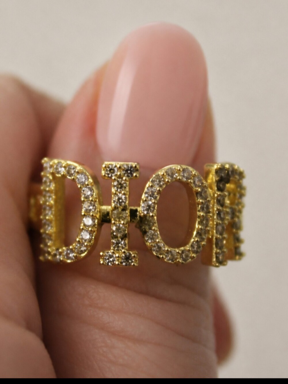 Aura Monogram Ring – Golden Aura (Flawed)